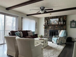 14 London Dr in Bella Vista, AR - Building Photo - Building Photo