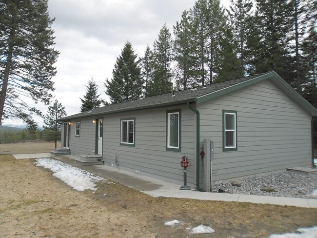 property at 274 Horseshoe Lake Rd