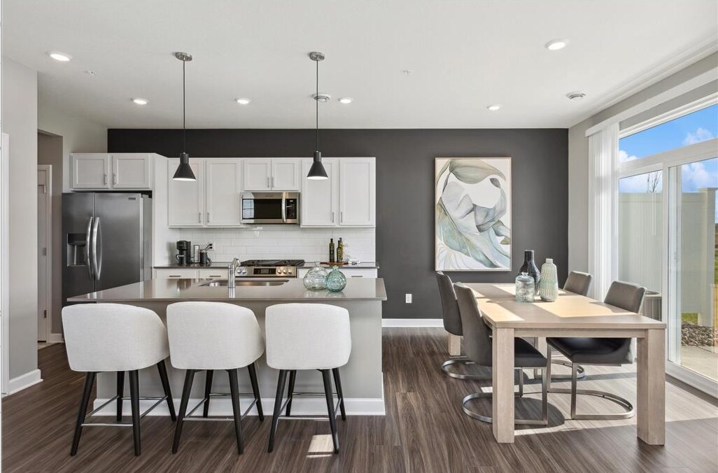 14413 Allerton Wy in Rosemount, MN - Building Photo