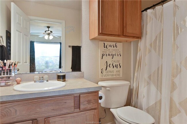 Available Aug 2026!! Great 3/3 Close to Ev in College Station, TX - Building Photo - Building Photo