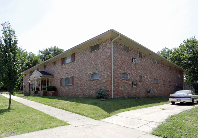 The Orleans in Tulsa, OK - Foto de edificio - Building Photo