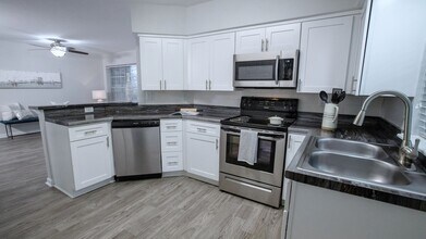 Emerson Isles in Bluffton, SC - Foto de edificio - Building Photo