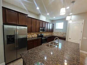 8075 Schelling St in Orlando, FL - Building Photo - Building Photo