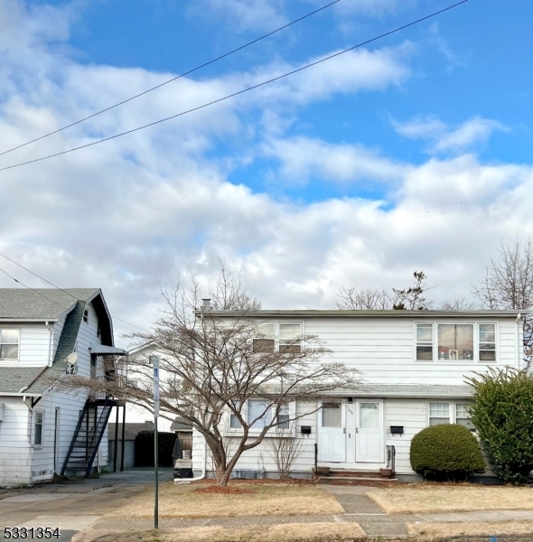 295 Knickerbocker Ave-Unit -2 in Paterson, NJ - Building Photo