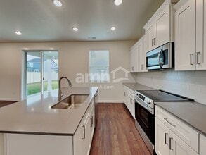 9503 W Bowie Ct in Star, ID - Foto de edificio - Building Photo