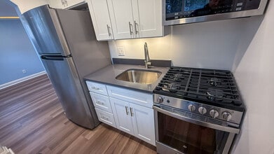 2207 Sulgrave Ave, Unit 2 in Baltimore, MD - Building Photo - Building Photo