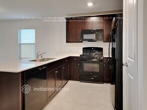 365 Sun Bluff Rd in Haslet, TX - Foto de edificio - Building Photo