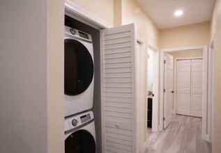 2291 Dunlop St-Unit -#5 in San Diego, CA - Building Photo - Building Photo