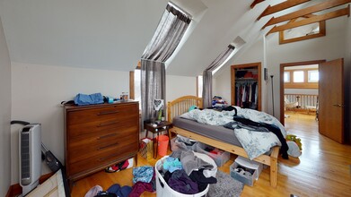 74 Saint Rose St, Unit 3 in Boston, MA - Building Photo - Building Photo