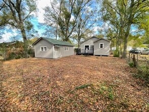 215 N Carter St in Hammond, LA - Foto de edificio - Building Photo