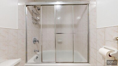 78 E 3rd St in New York, NY - Building Photo - Building Photo