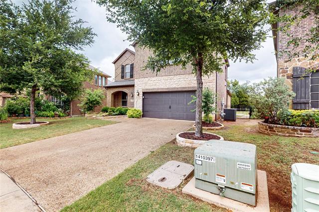 property at 330 Heritage Ln