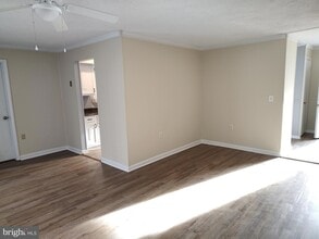 29496 Corbin Pkwy in Easton, MD - Foto de edificio - Building Photo