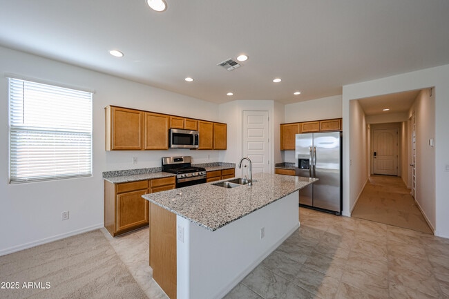 17270 W Saddle Horn Trl in Surprise, AZ - Building Photo - Building Photo