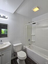 480 Meadowview Dr in Vacaville, CA - Building Photo - Building Photo
