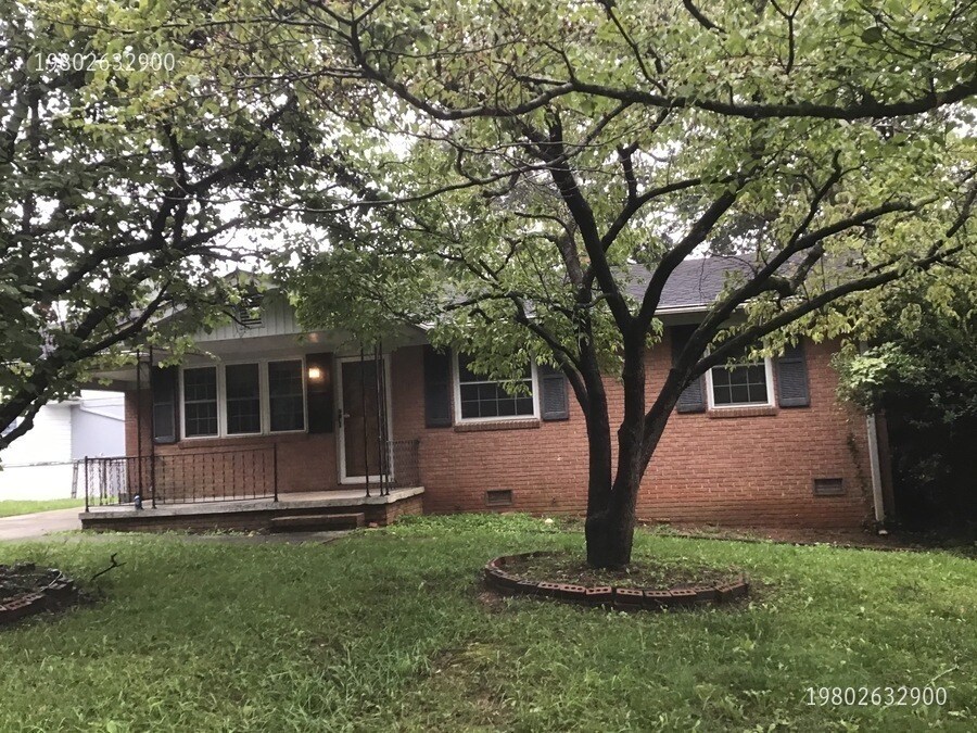 418 Sherman St in Gastonia, NC - Building Photo