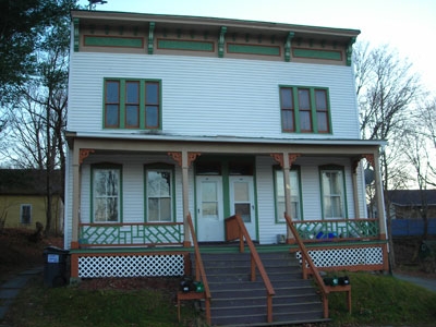 26-28 Willow St in Hoosick Falls, NY - Building Photo - Primary Photo