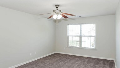 116 NW Wittington Ln in Madison, AL - Building Photo - Building Photo