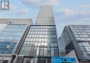284 King St E in Toronto, ON - Building Photo - Building Photo