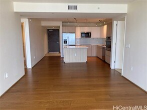 888 Kapiolani Blvd in Honolulu, HI - Building Photo - Building Photo
