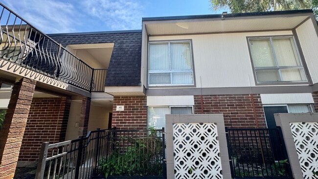property at 1700 SW 16th Ct
