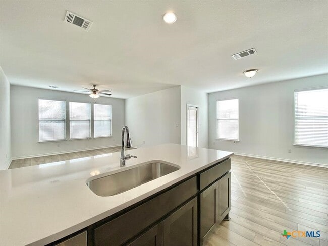 property at 1852 Turtle Bay Loop