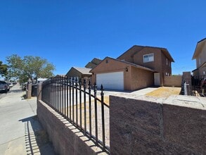 1273 Lawry Ave in Las Vegas, NV - Building Photo - Building Photo