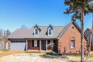 7856 Deer Cove in Memphis, TN - Building Photo