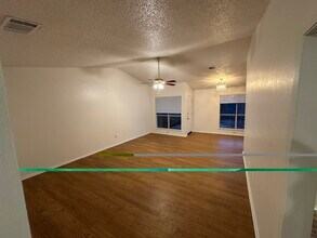 4504 Dorsett Oaks Cir, Unit A in Austin, TX - Building Photo - Building Photo