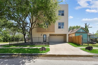 210 Cordell St in Houston, TX - Building Photo - Building Photo
