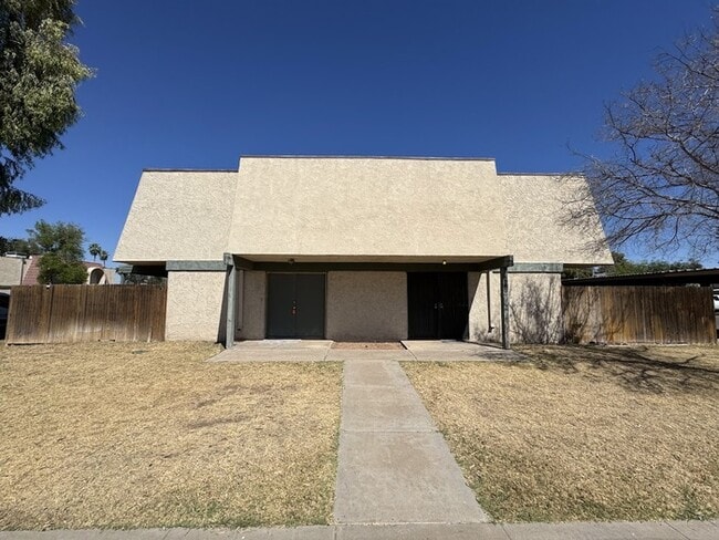 property at 6078 W Golden Ln