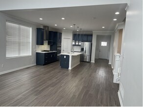 9211 Tamarack Grove Ln in Louisville, KY - Building Photo - Building Photo