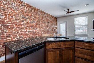 3326 Quivas St in Denver, CO - Foto de edificio - Building Photo