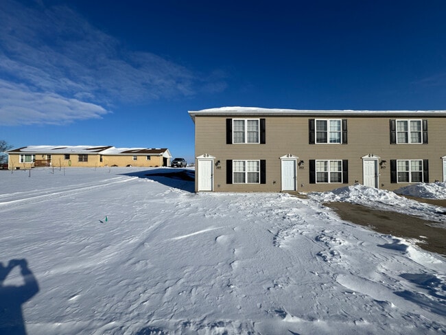 property at 819 Navajo Trail