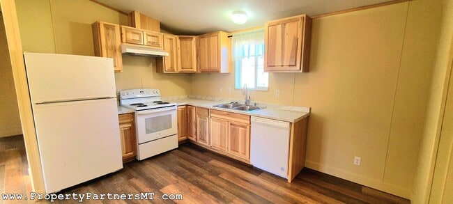 property at 114 Sunlight Ave