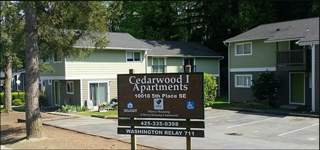 property at 10018 5th Pl SE