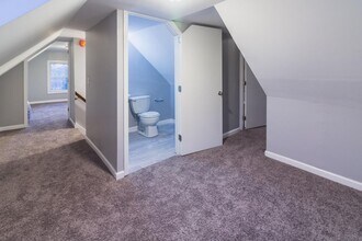 219 E Oldham Ave in Knoxville, TN - Building Photo - Building Photo