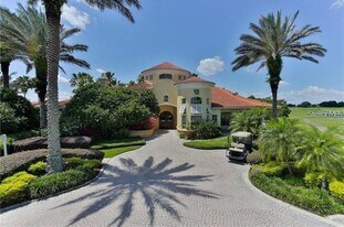 7210 Westpointe Blvd in Orlando, FL - Building Photo