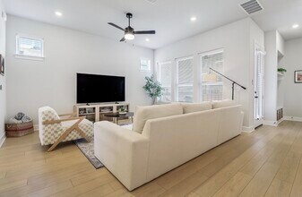 6006 Rangeland Rd in Austin, TX - Building Photo - Building Photo