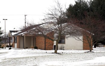 Round Barn Manor in Greencastle, IN - Building Photo - Building Photo