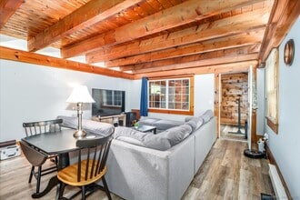 206 Litchfield Turnpike in Washington, CT - Building Photo - Building Photo