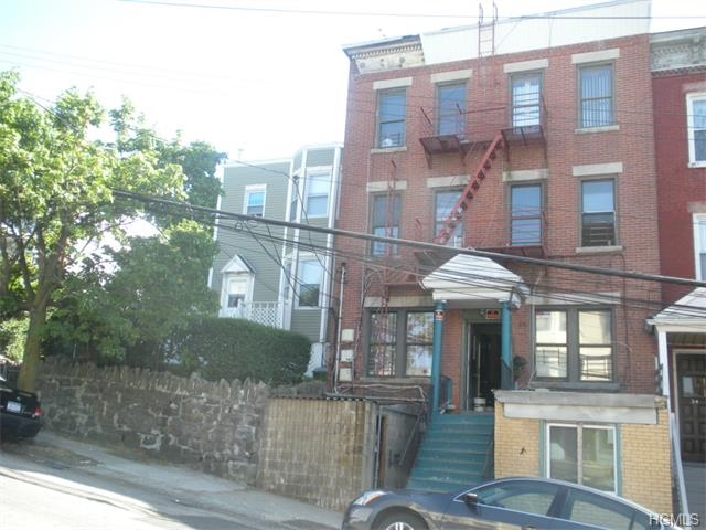 36 Garfield St in Yonkers, NY - Foto de edificio