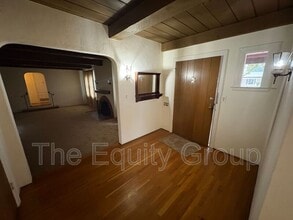 1801 Riverside St in Kingsburg, CA - Building Photo - Building Photo