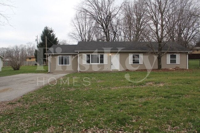 property at 9440 Port Royal Dr