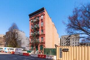 51 W 128th St in New York, NY - Building Photo