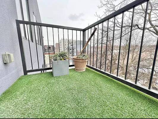 665 Rutland Rd, Unit 2 in Brooklyn, NY - Building Photo