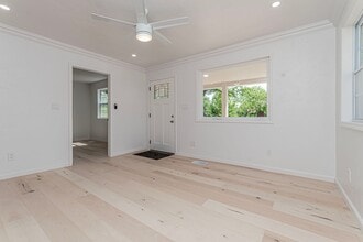 829 N Broadway St in Chapman, KS - Building Photo - Building Photo