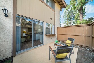 Sutton Place in Westminster, CA - Building Photo - Building Photo