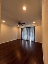 2425 Underwood St in Houston, TX - Building Photo - Building Photo