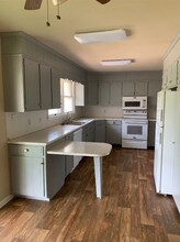 2355 Wayne Rd in Chambersburg, PA - Building Photo - Building Photo